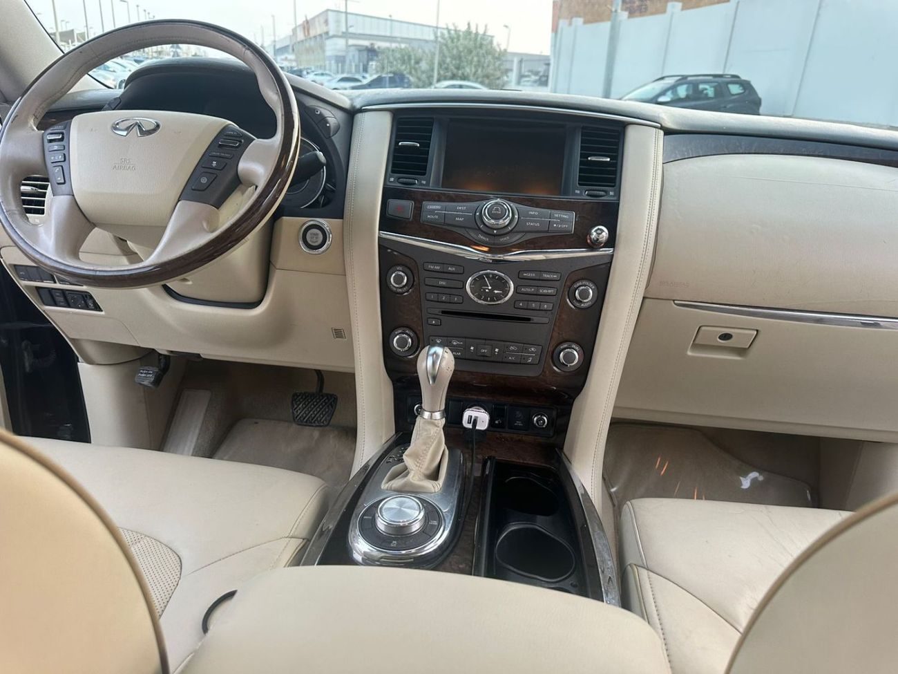 إنفينيتي QX56 Luxury 5.6L