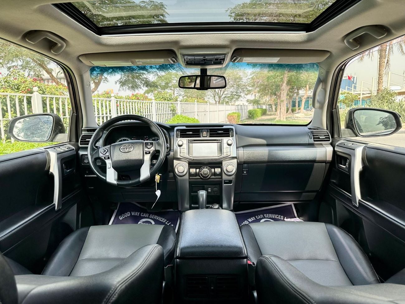 Toyota 4Runner Left Hand Drive Year: 2018 Full Option Premium UAE Pass ▾