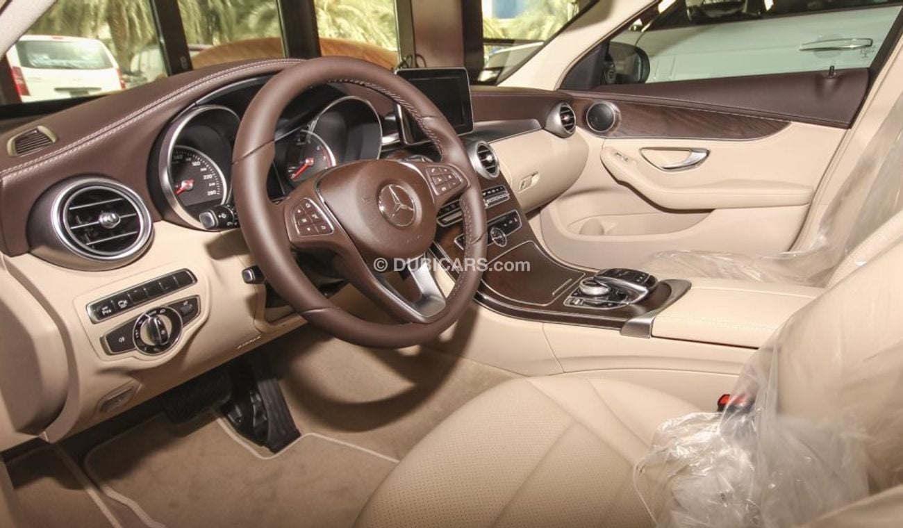 مرسيدس بنز C 200 AMG body kit