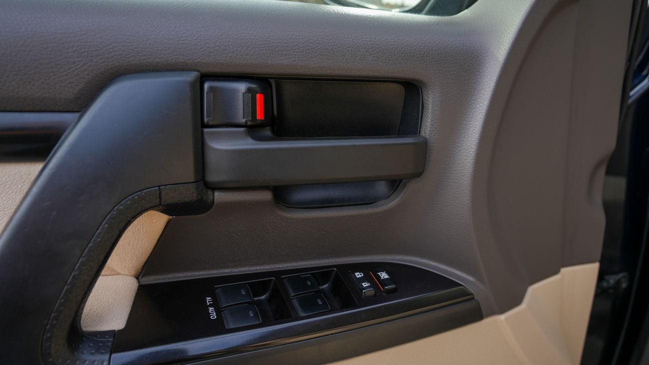 Toyota Land Cruiser GX