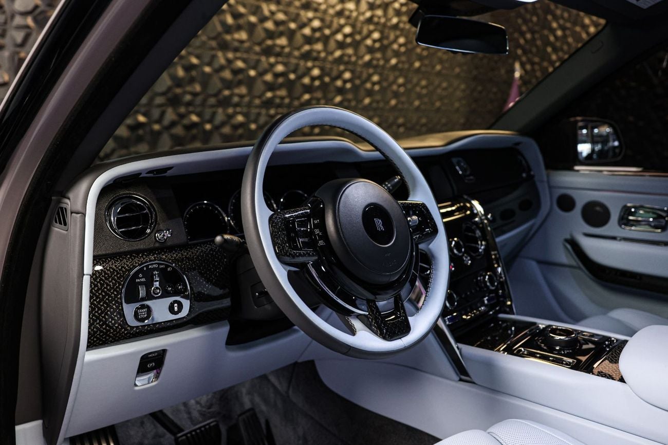 Rolls Royce Cullinan BLACK BADGE