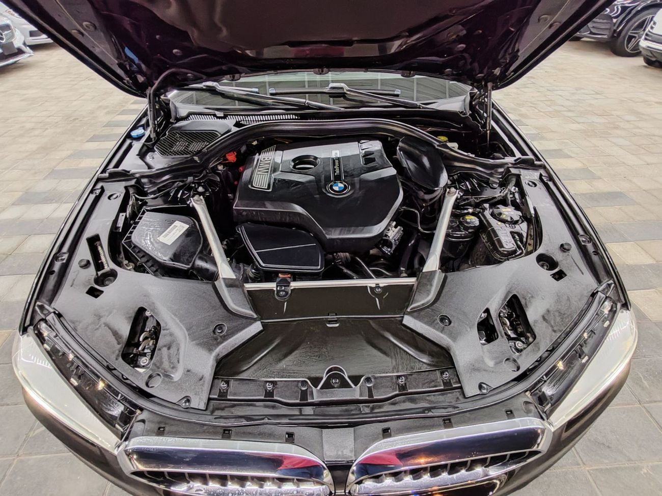 BMW 530i M Sport Warranty one year