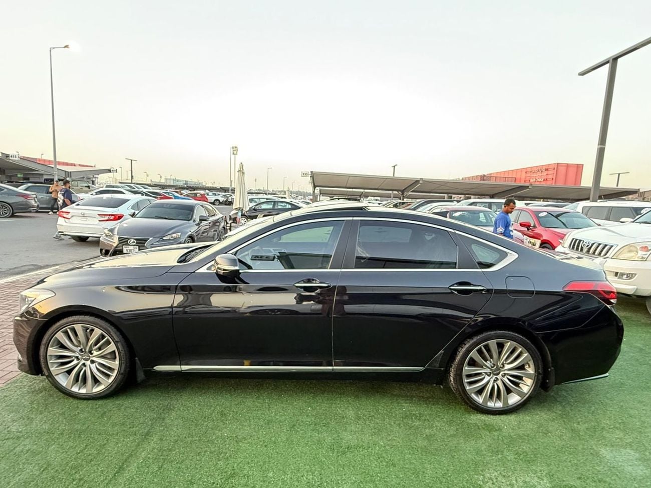 Hyundai Genesis PLATINUM first owner, two original keys