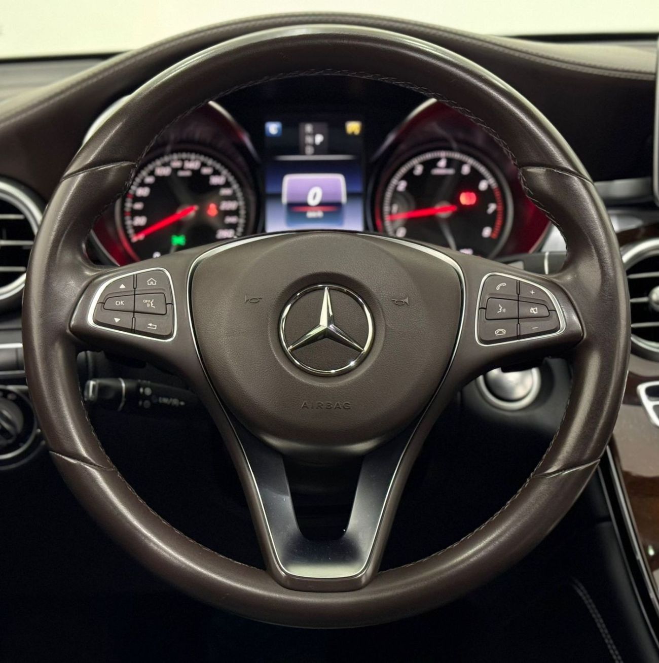 Mercedes-Benz GLC 250 Std 2017 Mercedes GLC250 4MATIC , Warranty, Full Service History, Excellent Condition, GCC