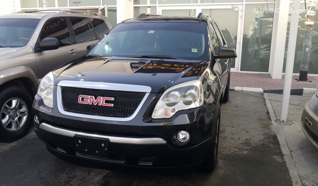 GMC Acadia 2012 Gulf Model No. 2 without accidents in excellent condition