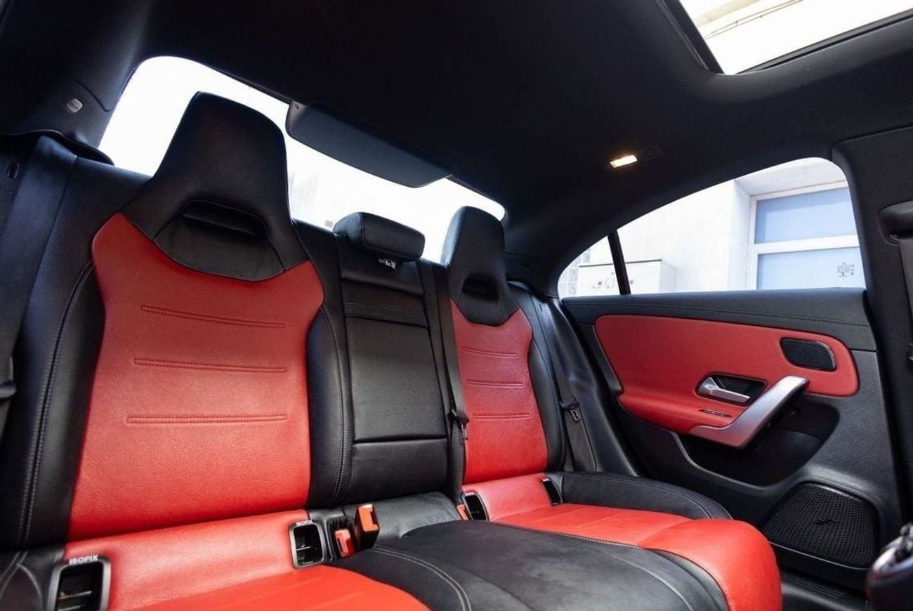 Mercedes-Benz CLA 250 Premium + 2.0L Mercedes-Benz CLA250 2022 GCC under Agency Warranty with Flexible Down-Payment.