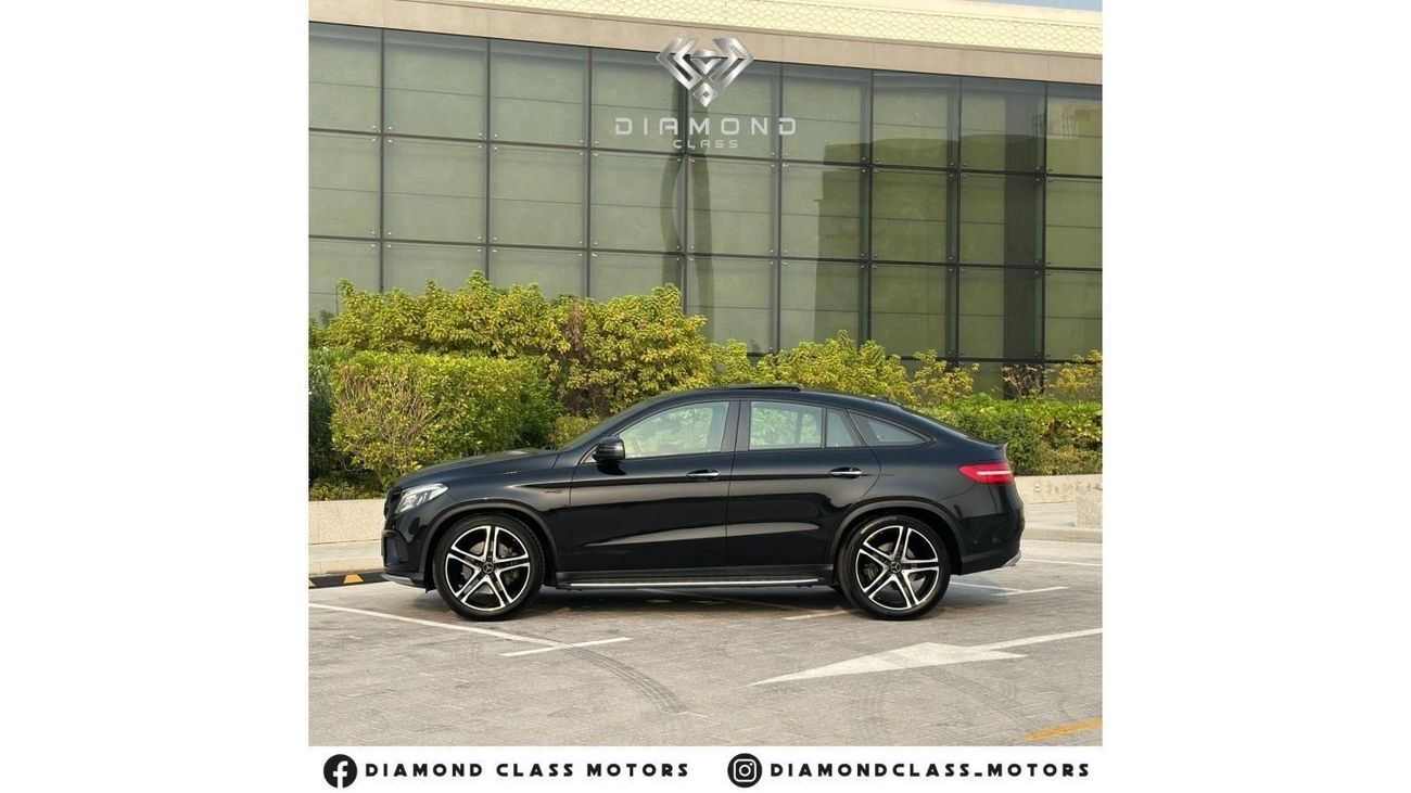 Mercedes-Benz GLE 43 AMG Coupe Mercedes GLE 43 AMG   Black Edition  V6-Biturbo Panoramic  Full Option  GCC 2018 Under Warrant