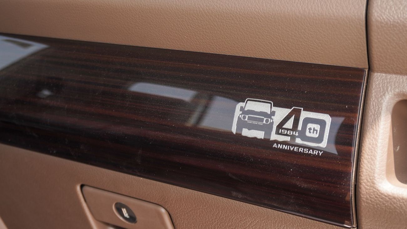 Toyota Land Cruiser Pick Up LX 4.0L V6 Single Cabin A/T