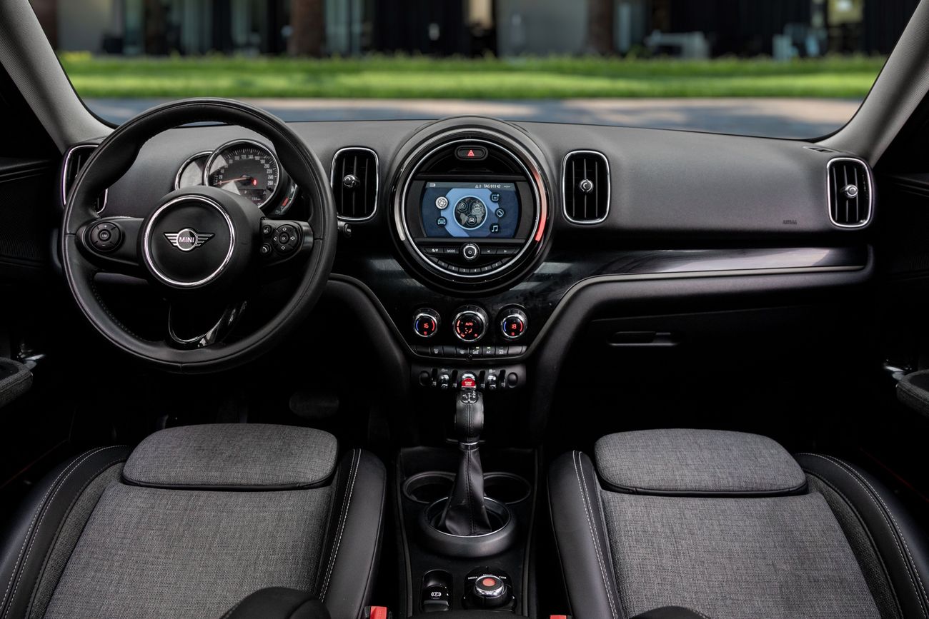 Mini Countryman Countryman | 1,273 P.M | 0% Downpayment | Warranty | Low KM