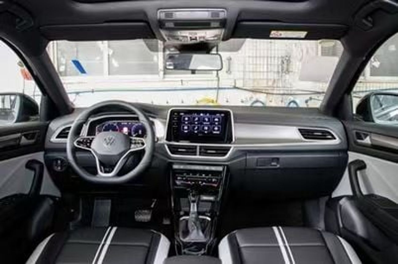 Volkswagen T ROC 300TSI DSG Starlight Edition