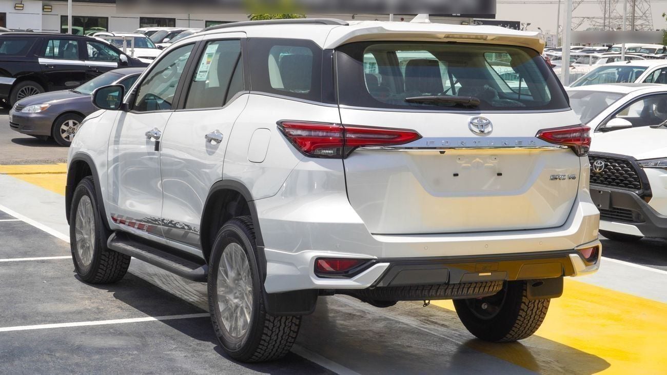 Toyota Fortuner SR5 Plus 4.0L