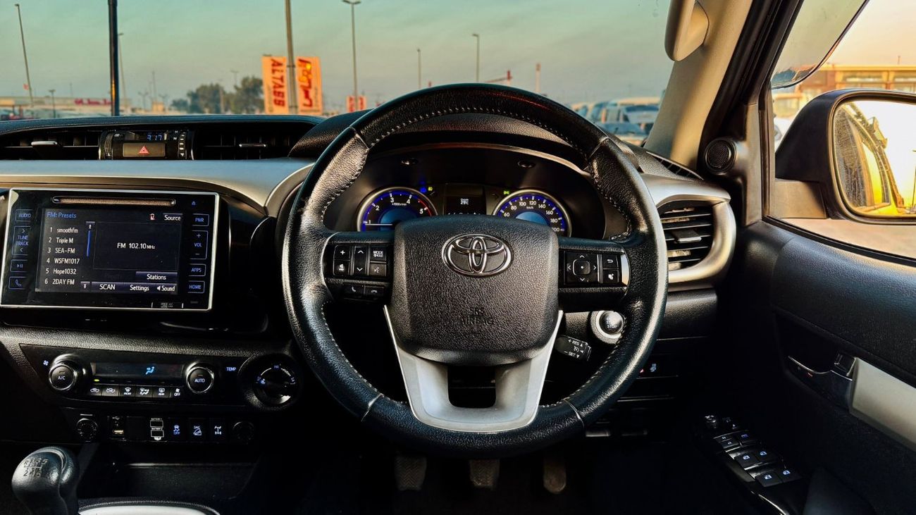 Toyota Hilux OFF ROAD MODIFIED | RHD | AWINING CAMPING TENT | 2018 | 2.8L DIESEL ENGINE | POWER SEAT | MANUAL TRA