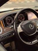 Mercedes-Benz S 63 AMG Std 5.5L