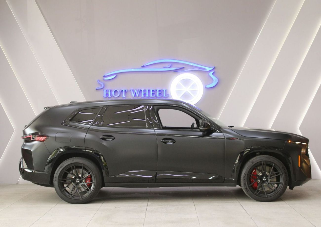 BMW XM M-POWER | HYBRID