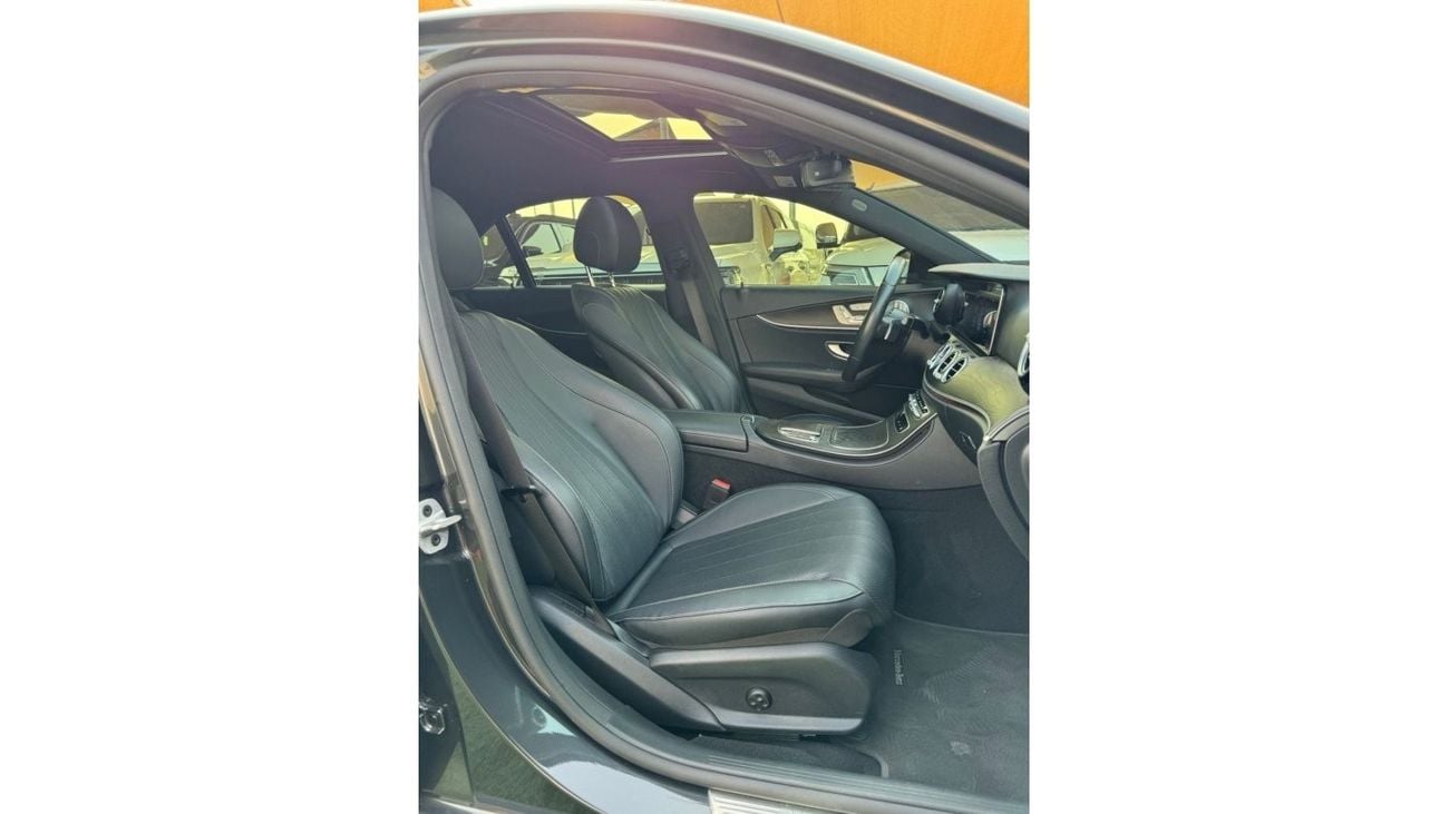 مرسيدس بنز E 350 مرسيدس بنز اي ام جي E350  بحالة الوكالة 2022 فل اوبشن