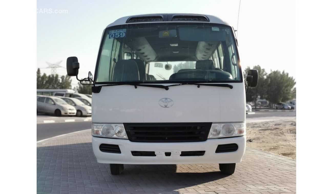 Toyota Coaster 2.7L Petrol, 30 seats, clean interior and exterior (CODE # TC02)