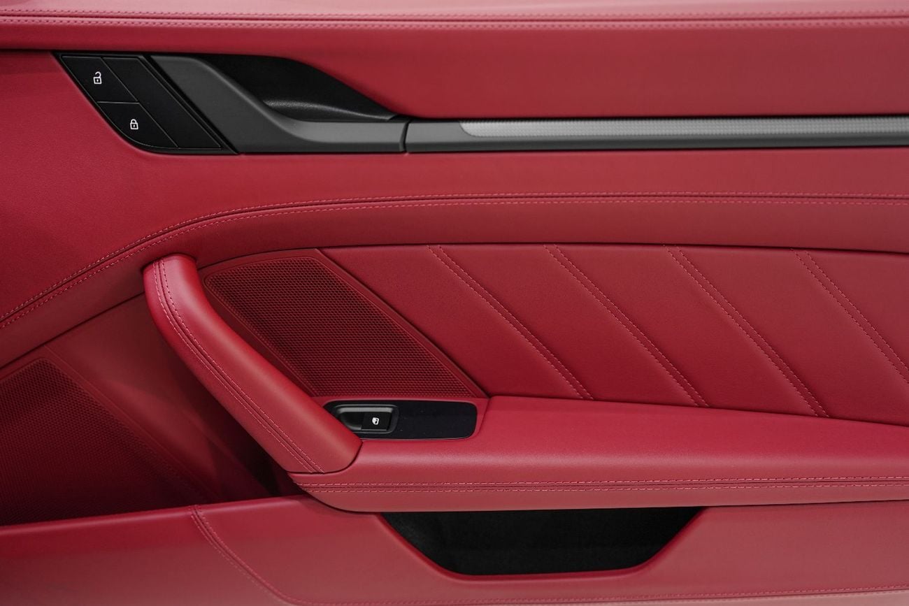 Porsche 911 Carrera GTS 3.0L (450 HP) Coupe BRAND NEW, Exclusive Manufaktur Interior Pack, GCC Specs!!