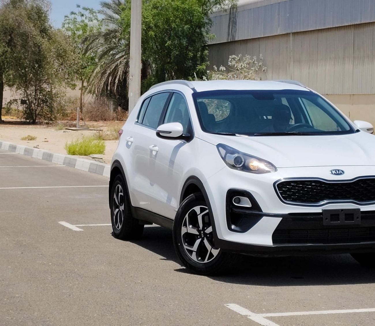 Kia Sportage LX Top 2.4L 790-Monthly l GCC l Cruise, Camera, GPS l Accident Free