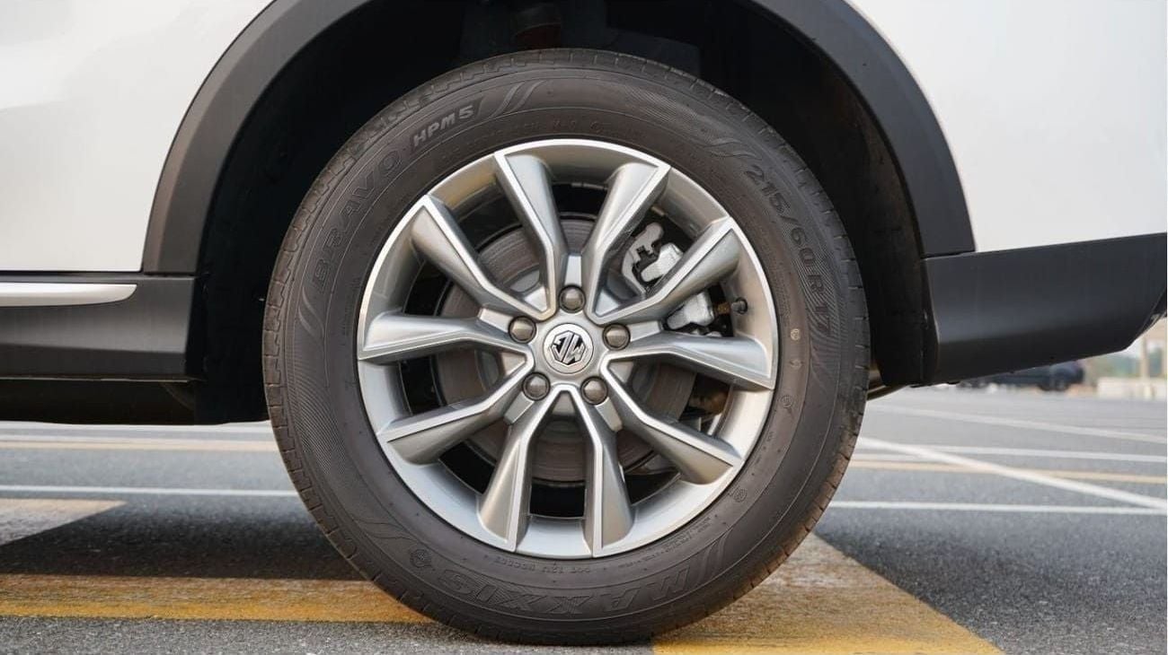 MG RX5 10years warranty, free insurance and registration, and 5 years service