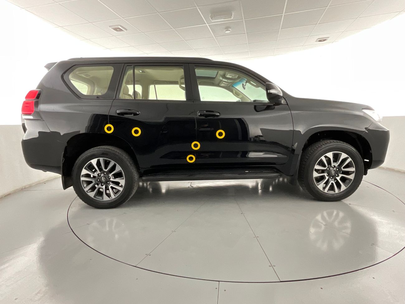 تويوتا برادو GXR | سنة ضمان مجانية | 0 دفعة أولى | سياسة الإعادة بعد 7 أيام