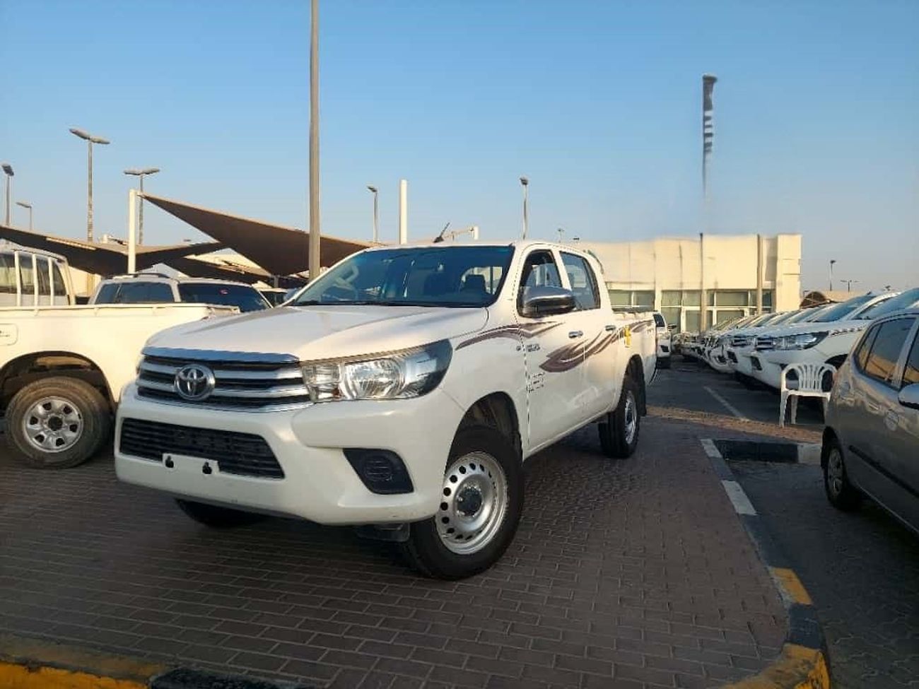 Toyota Hilux DC 2.7L 4WD PETROL AUTOMATIC TRANSMISSION