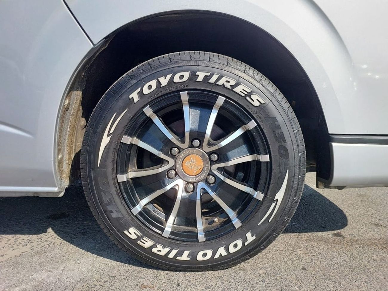 Toyota Hiace TOYOTA HIACE VAN RHD 2008 MODEL 3.0 L DIESEL AUTOMATIC(PM22759)