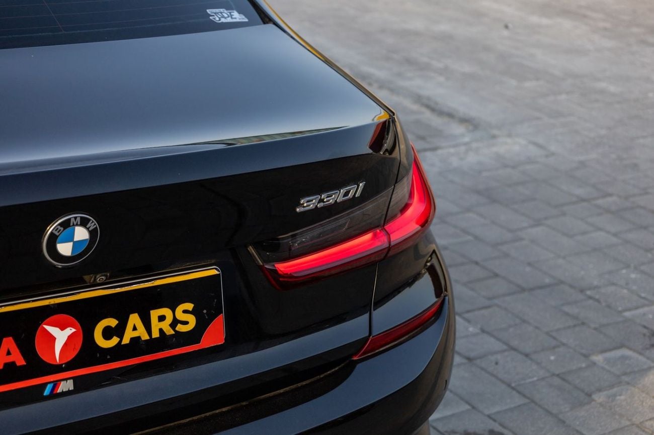 بي أم دبليو 330i M Sport 2.0L (255 HP)