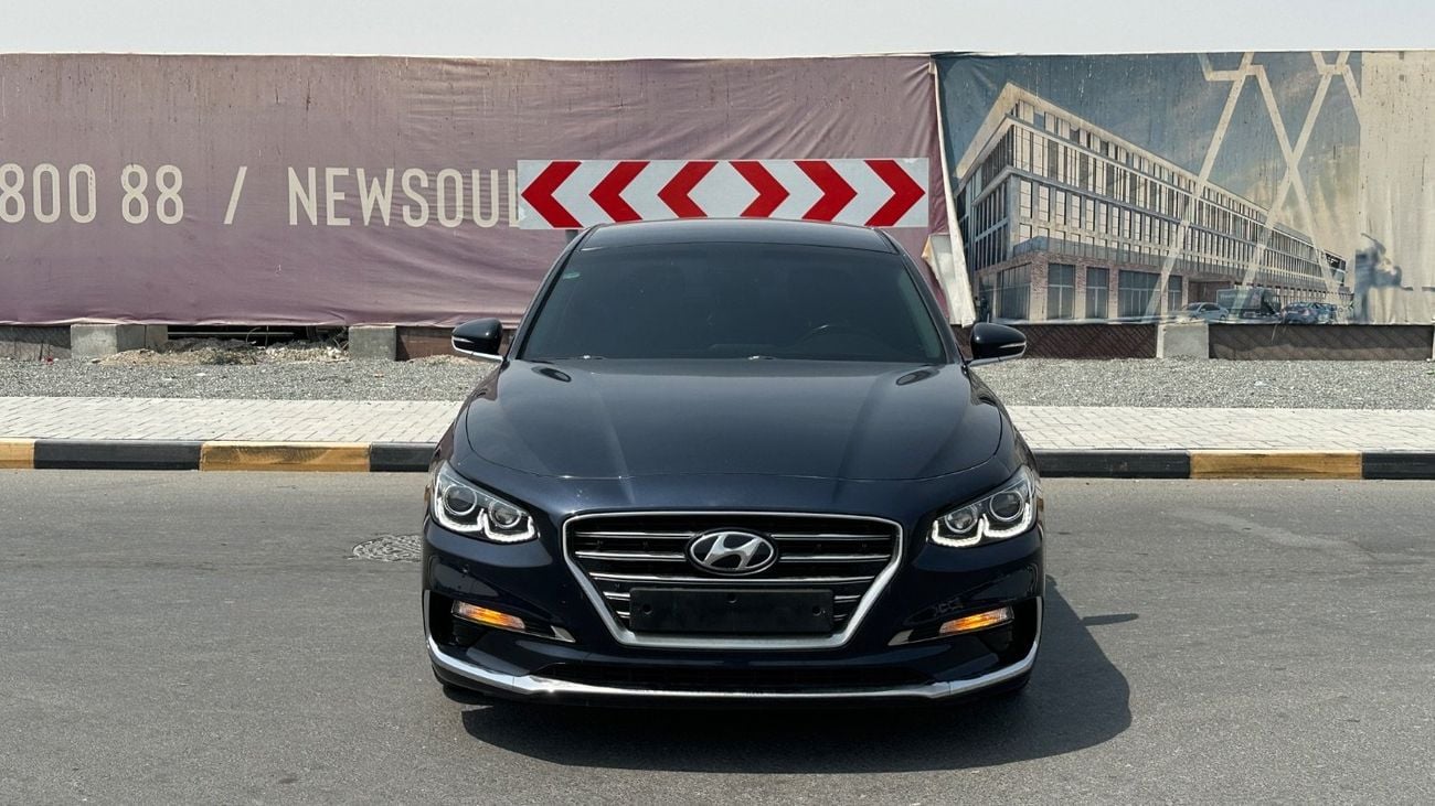 Hyundai Grandeur STD (NON GCC)