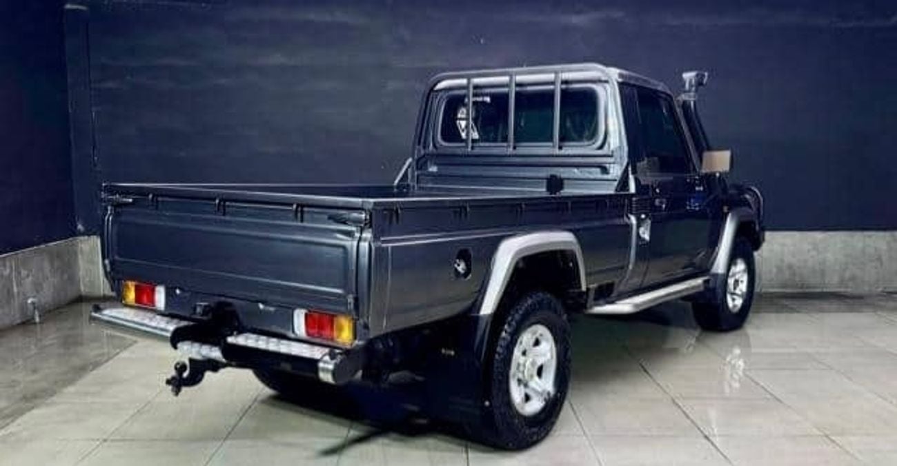 Toyota Land Cruiser Pick Up Double Cabin 2016 Model RHD Diesel Engine Full Option