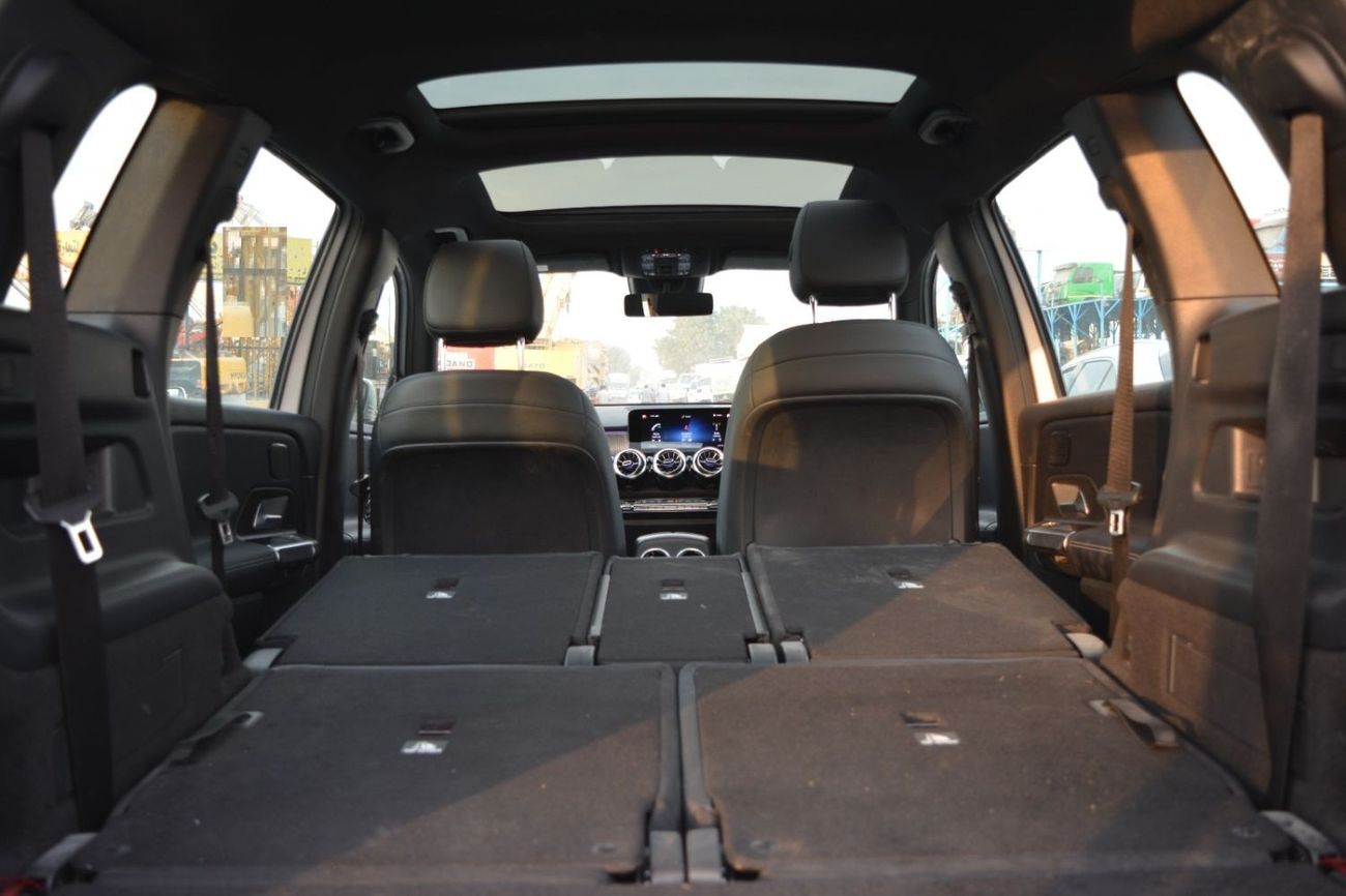 Mercedes-Benz GLB 200