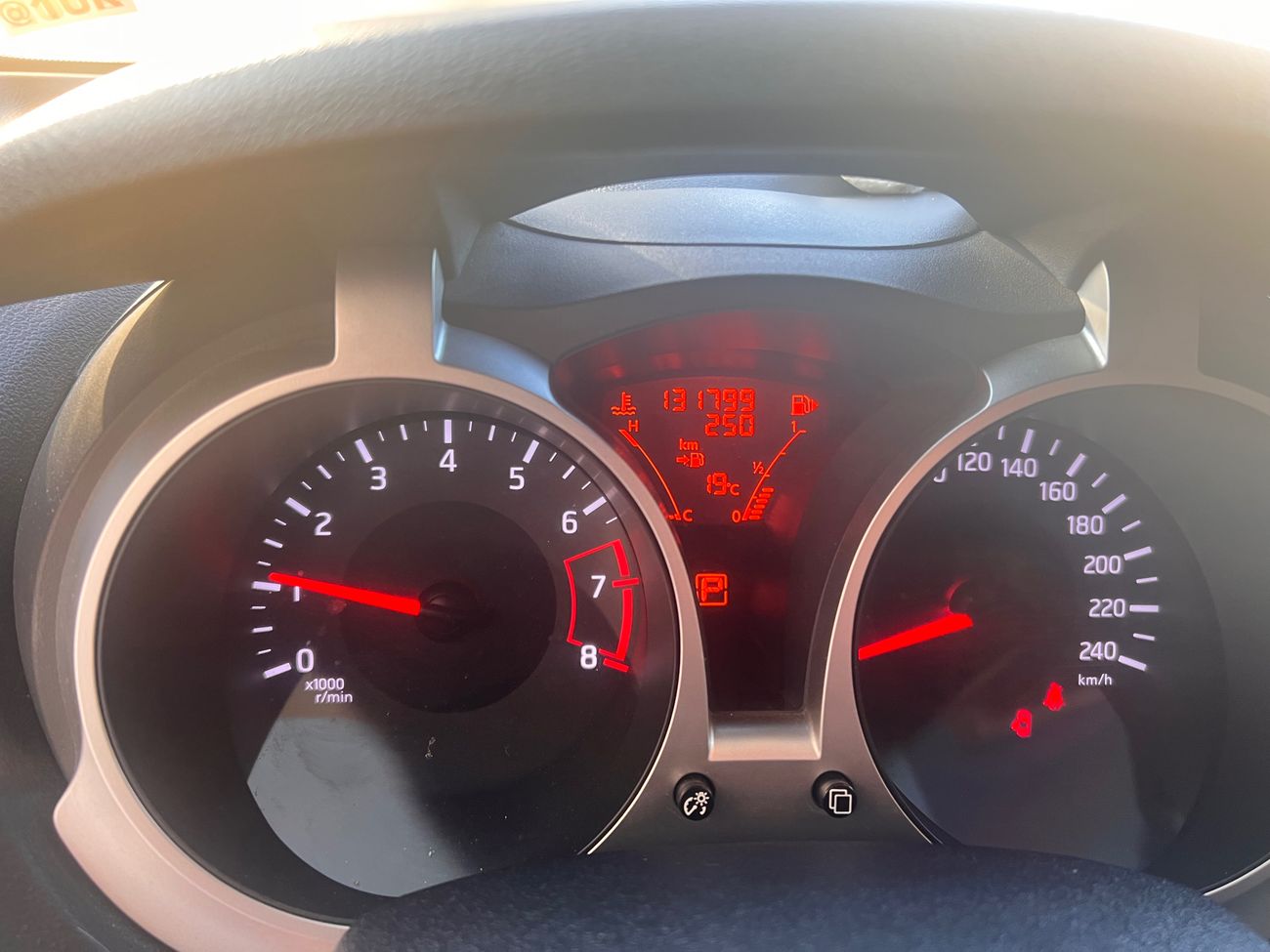 نيسان جوك SL 1.6L