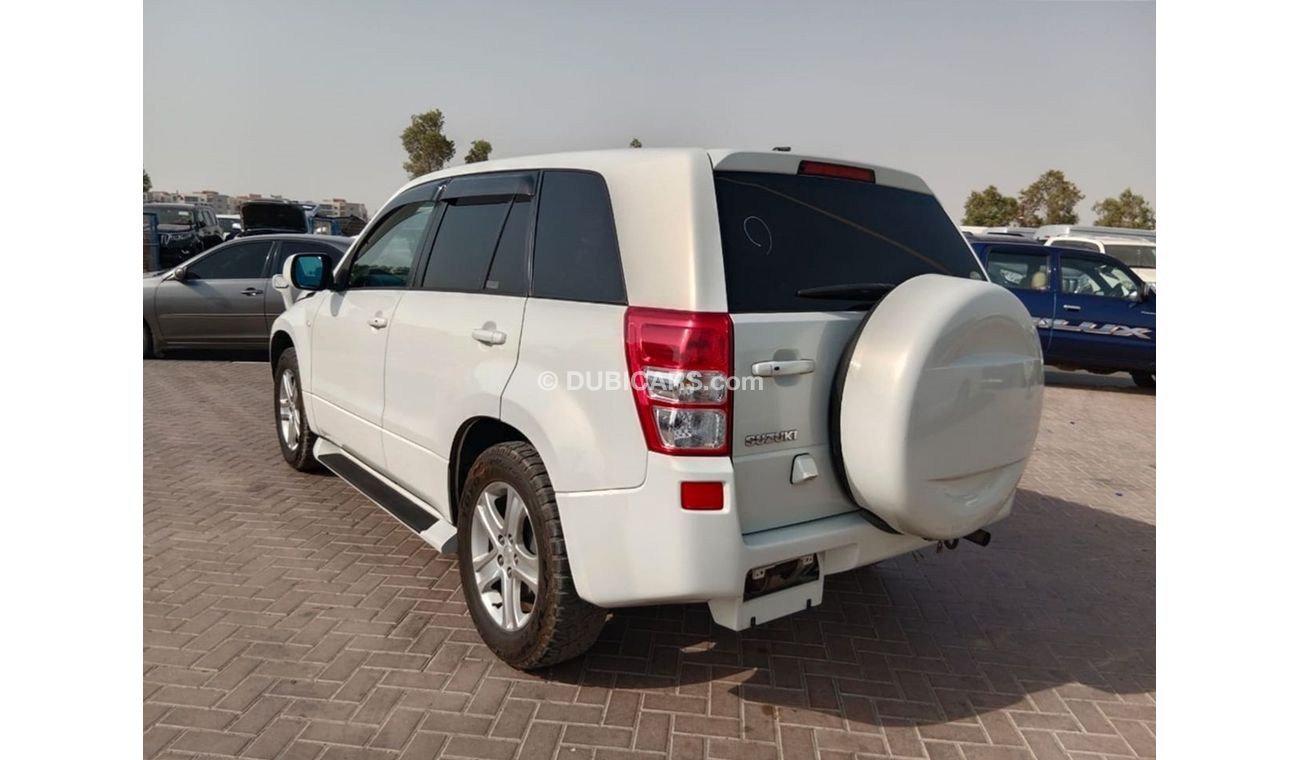 Suzuki Escudo SUZUKI ESCUDO RIGHT HAND DIVE (PM1465)