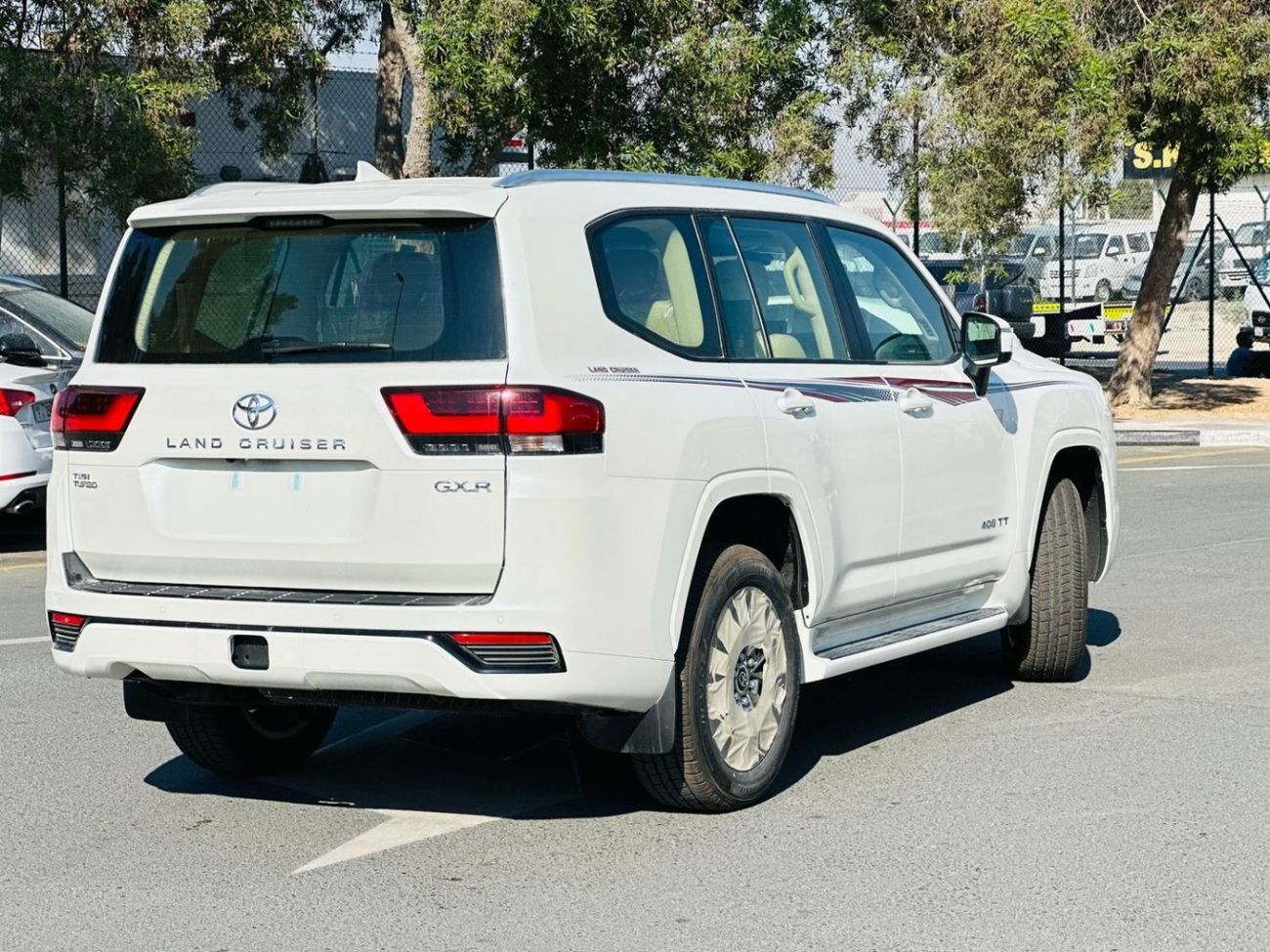Toyota Land Cruiser GXR 3.5L
