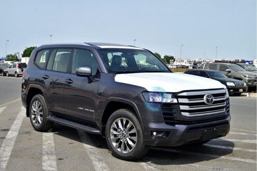 تويوتا لاند كروزر 300 GXR 3.3L Diesel 7 Seat Automatic