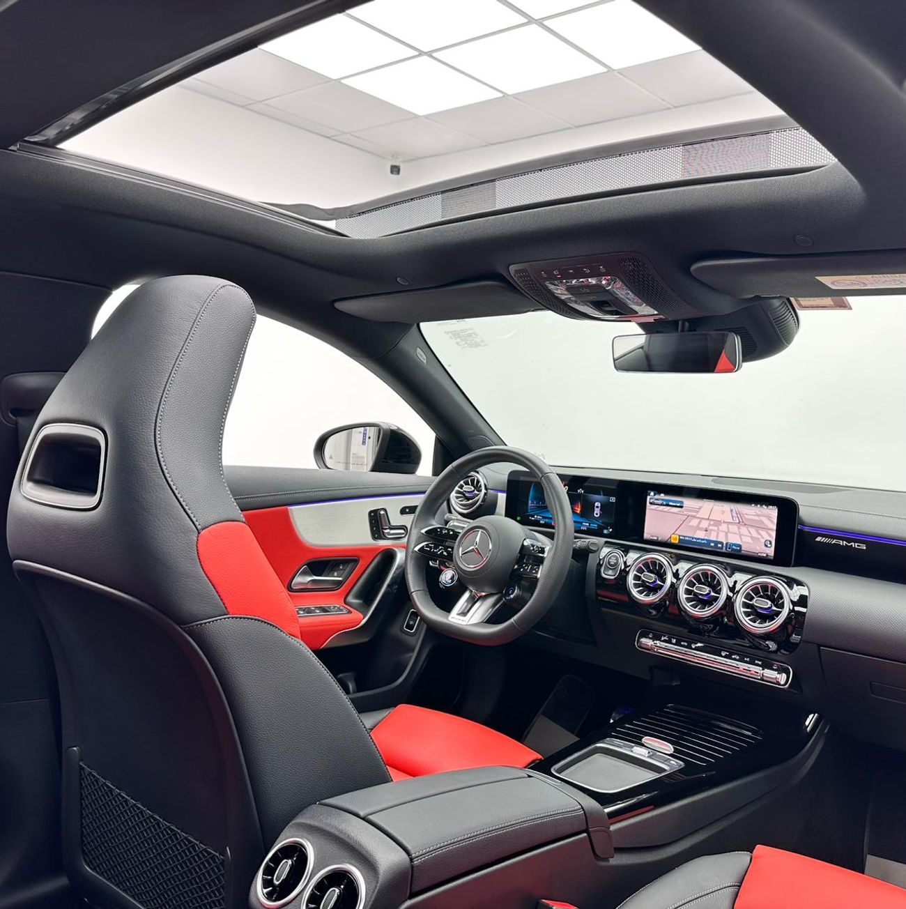 Mercedes-Benz CLA 35 AMG 2025 Mercedes-Benz CLA 35 AMG, 5 Year Mercedes Warranty + Service Contract, Excellent Condition, GCC