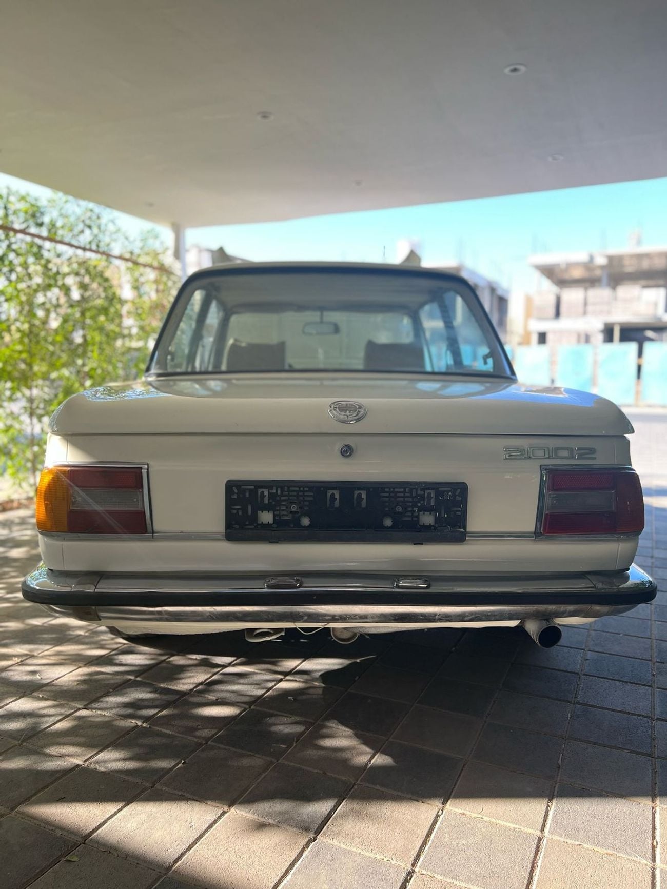 بي أم دبليو 2002