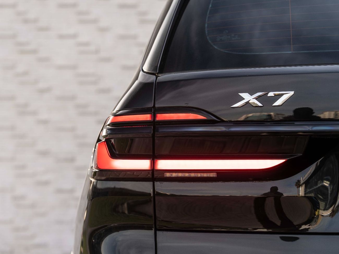 BMW X7 xDrive40i Luxury M Sport Package 3.0L