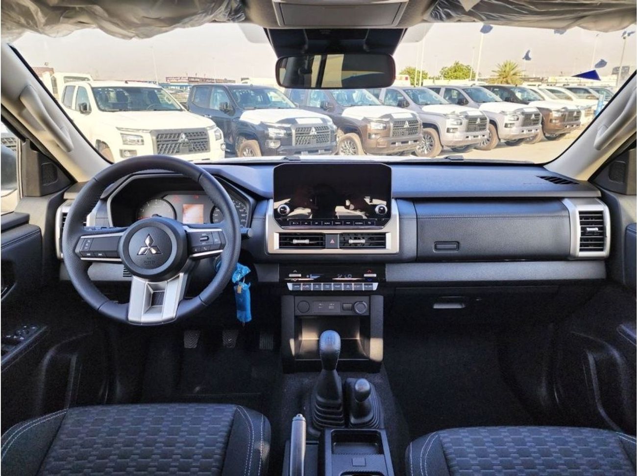 Mitsubishi L200 2.4L PETROL FULL OPTION 4WD 2024