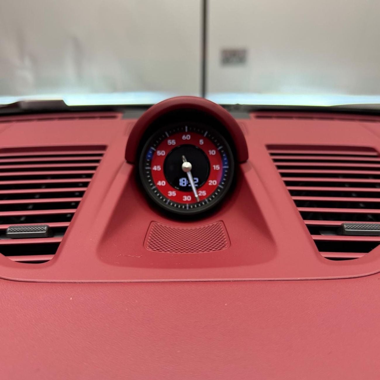 Porsche 911 TURBO S | GCC | Dealer warranty