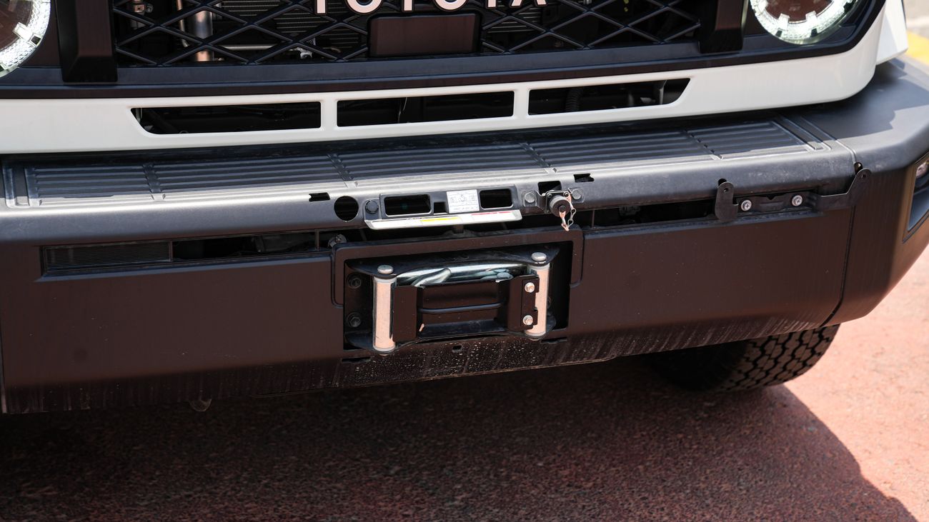 Toyota Land Cruiser Pick Up