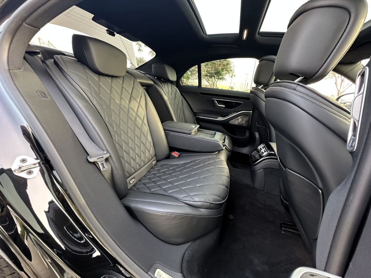 مرسيدس بنز S 500 4MATIC 3.0L