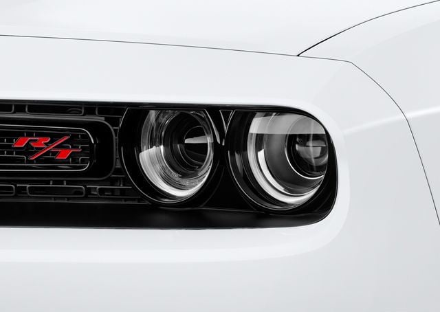 Dodge Challenger exterior - Headlight
