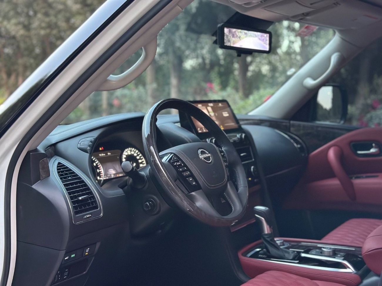 Nissan Patrol LE Platinum 5.6L | V8 400 HP | 2023 | GCC Specs | Full Options | Perfect Condition | Low Mileage