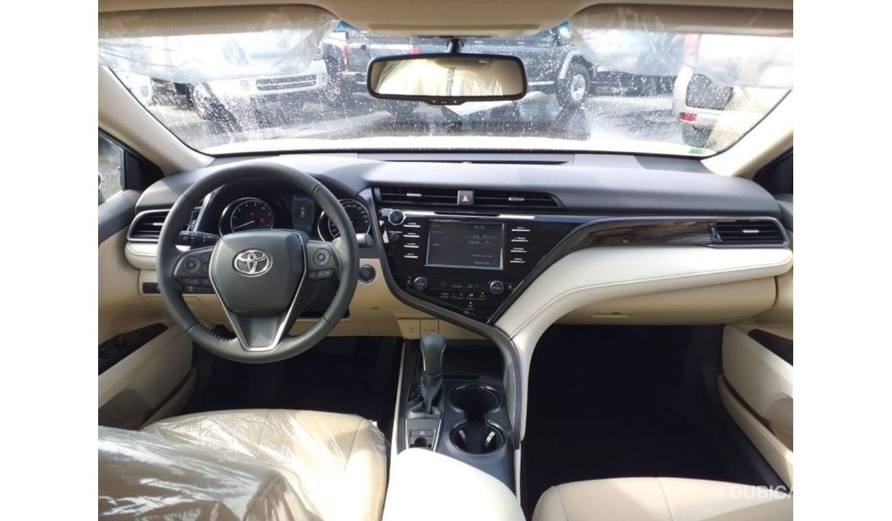 Toyota Camry GLE 2.5 sunroof electric seat