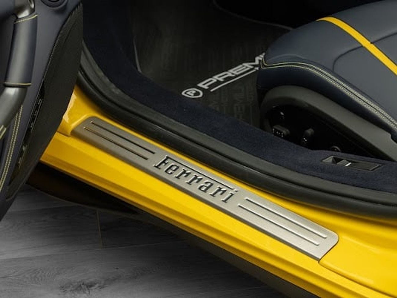 فيراري ف ٨ سبيدر 3.9T V8