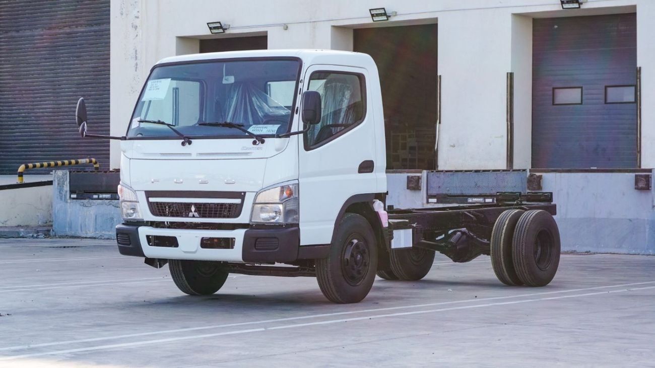 Mitsubishi Canter Van 4x2 4.2l 4CLY CHASSIS