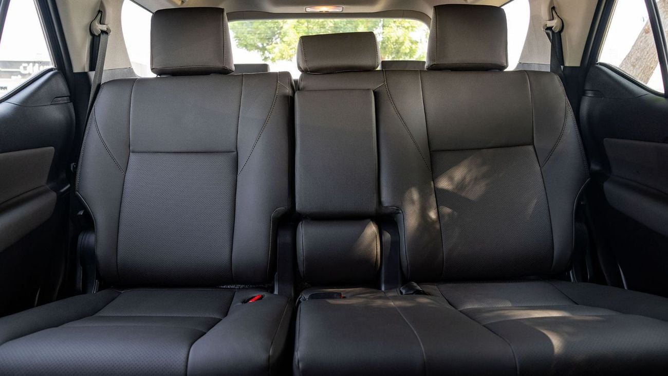 Toyota Fortuner GX2 2.7L 4WD