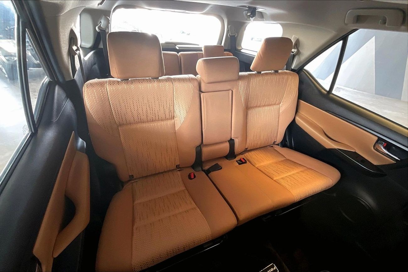 تويوتا فورتونر EXR | شامل الضمان | 0 ﺪﻔﻋﺓ ﺃﻮﻟﻯ