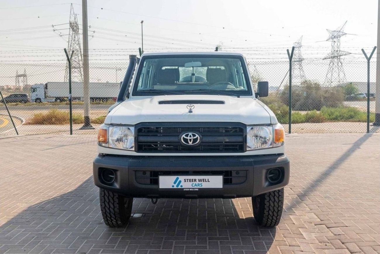 Toyota Land Cruiser Pick Up DC 4.5L V8 DIESEL 4X4 2022 | SNORKEL | TRACTION CONTROL