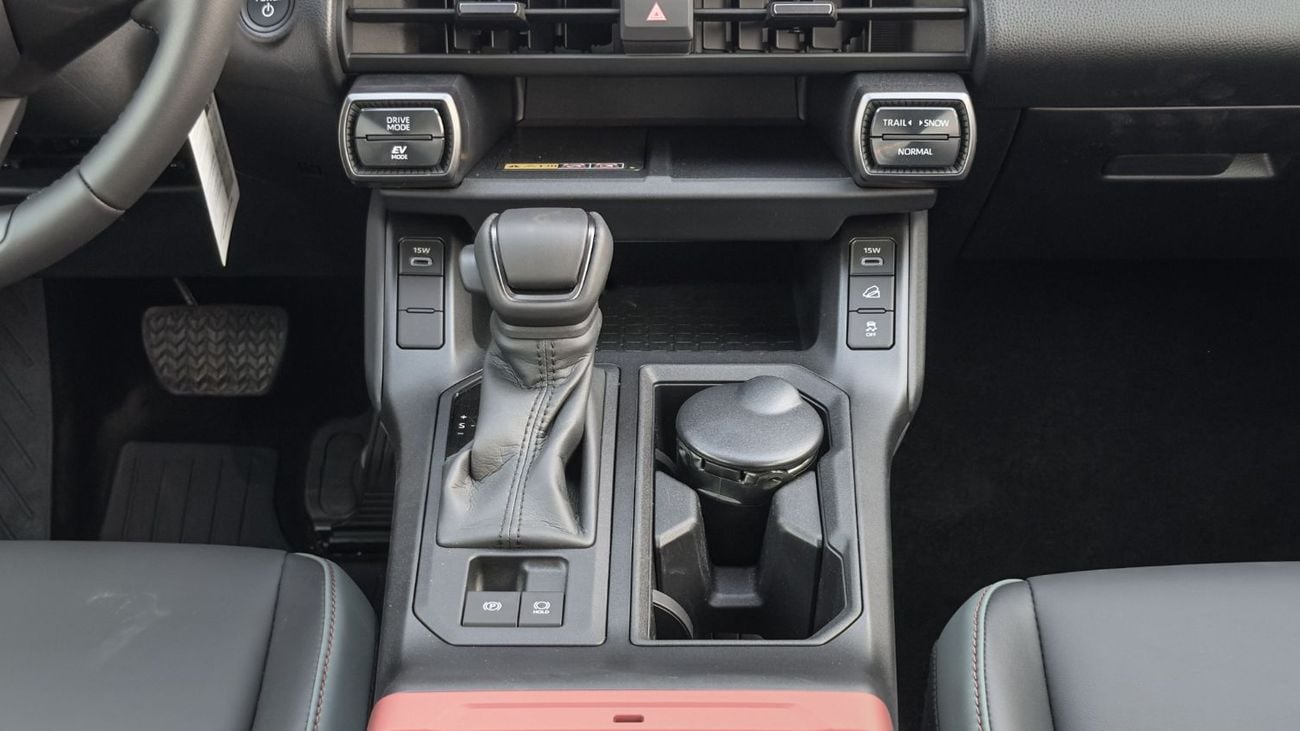 تويوتا راف ٤ ADVENTURE 2026 Toyota Rav4 Adventure 2.5L AT Hybrid (Black-Black)